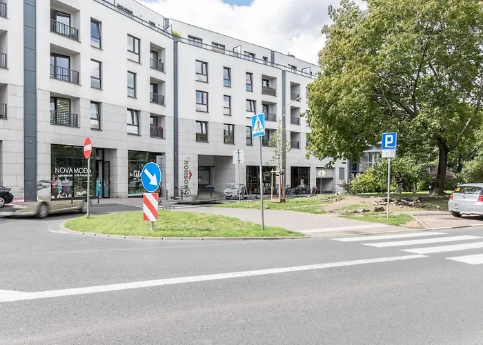 Daire Modern Black Spot Poznan