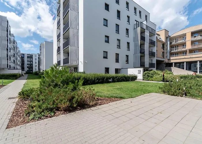 Modern Black Spot * Poznan