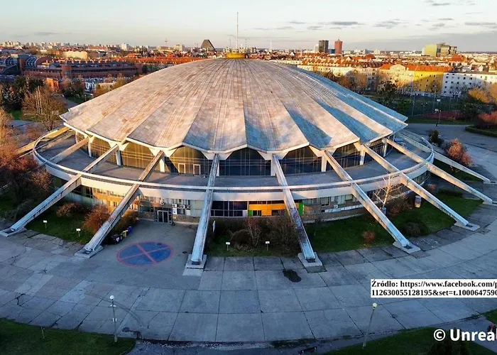 Modern Black Spot Lägenhet *